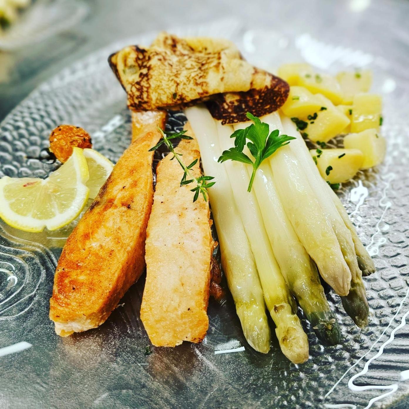 Hotel Restaurant Rebstock أوبناو المظهر الخارجي الصورة